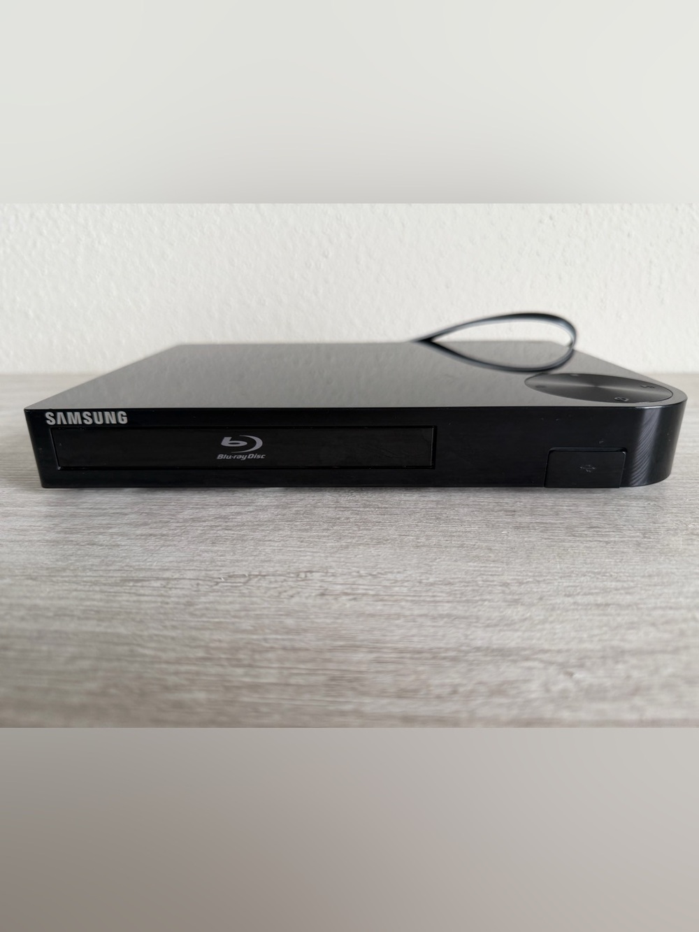Samsung BD-F5700 Blu-ray Player Wi-Fi 1080p Full HD No Remote